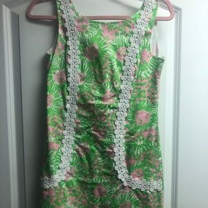 Lilly Pulitzer shift dress size 0!